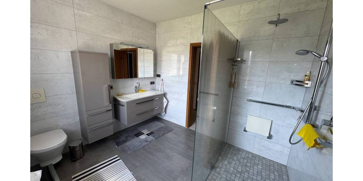 Einfamilienhaus Bückeburg / Röcke Röcke - 7 Zimmer, 182 m&sup2;, 369.000&euro; | Angebot:26763251