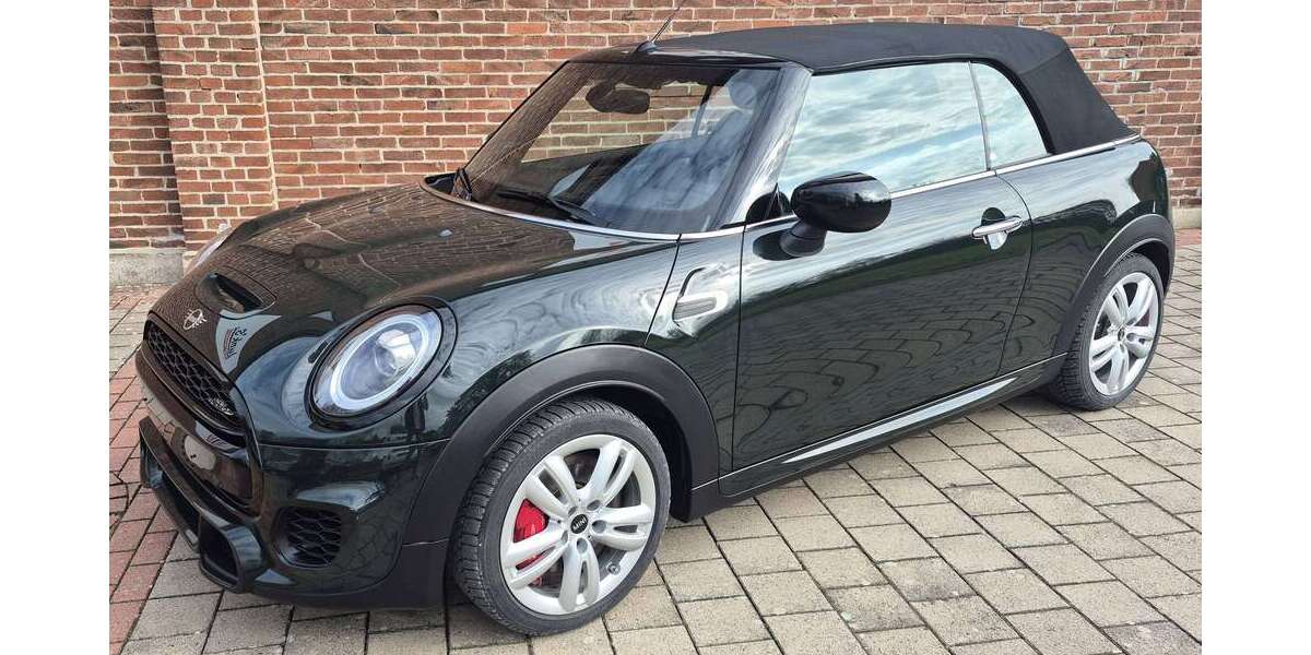 Mini John Cooper Works Cabrio 108.101 km 23.990 &euro; Helpsen 31691