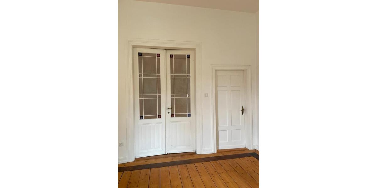 Etagenwohnung Lemgo - 3 Zimmer, 130 m&sup2;, 1.350&euro; | Angebot:25907501