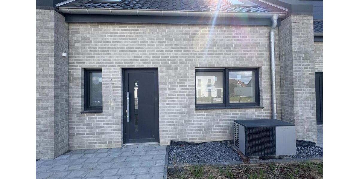 Reihenhaus Bünde - 5 Zimmer, 145 m&sup2;, 1.595&euro; | Angebot:25254950