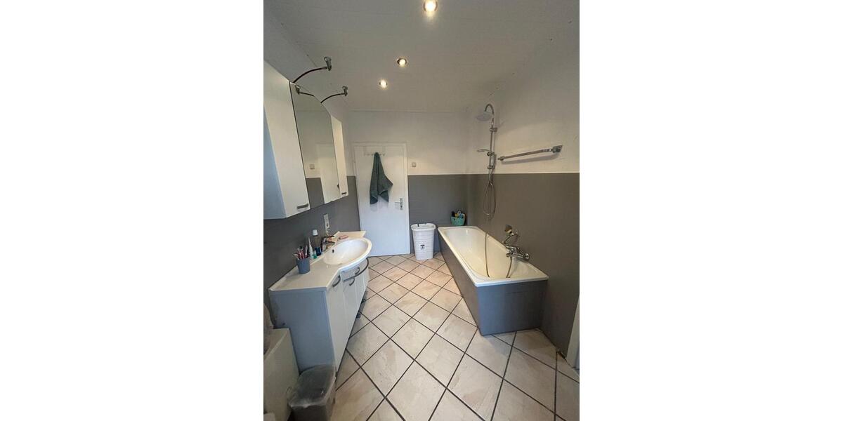 Erdgeschoßwohnung Herford - 3 Zimmer, 50 m&sup2;, 20&euro; | Angebot:25247987