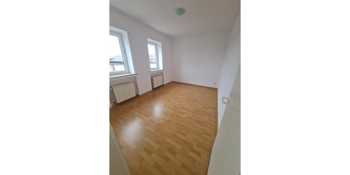 Etagenwohnung Hille - 4 Zimmer, 95 m&sup2;, 750&euro; | Angebot:24781984