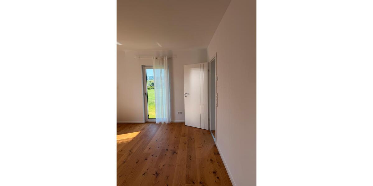 Einfamilienhaus Hessisch Oldendorf - 5 Zimmer, 198 m&sup2;, 670.000&euro; | Angebot:26904418
