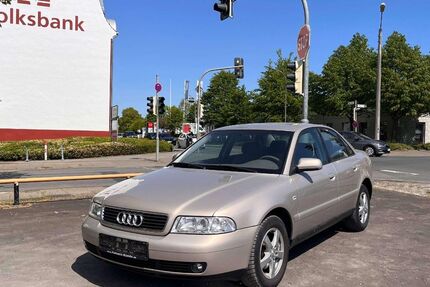 Audi A4 194.000 km 3.490 &euro; Herford 32049