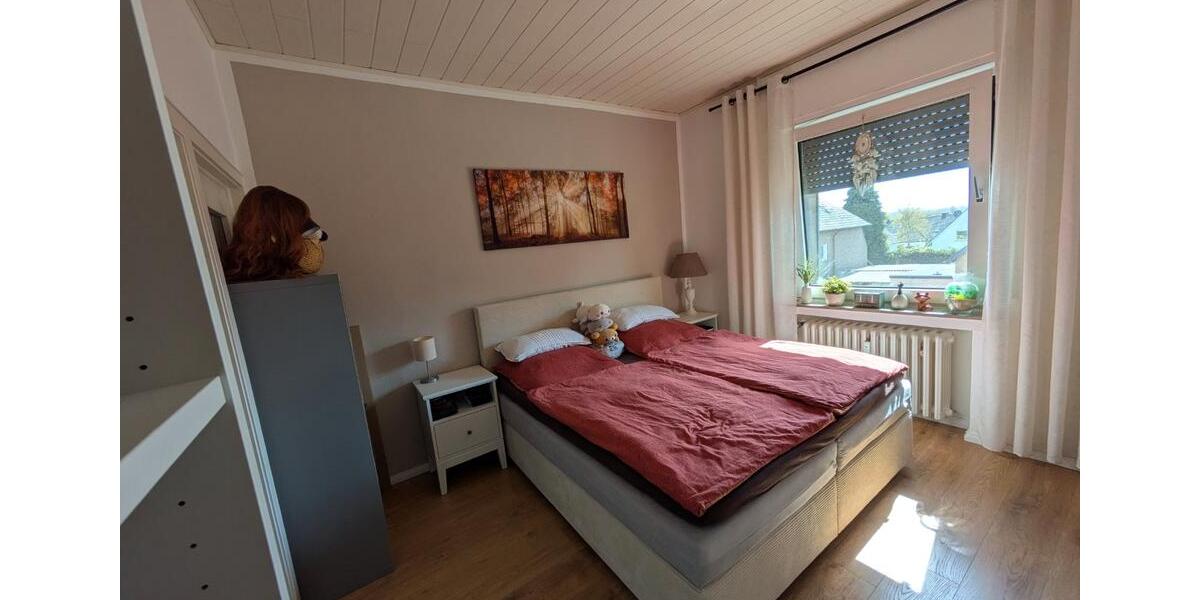 Etagenwohnung Herford Falkendiek - 6 Zimmer, 195 m&sup2;, 287.000&euro; | Angebot:26148864