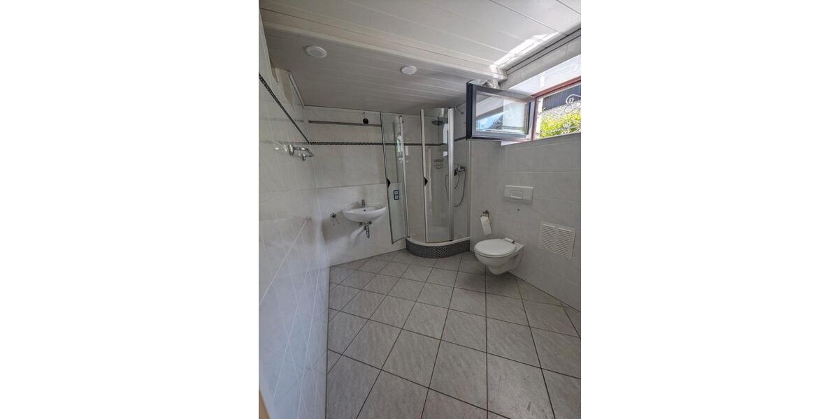 Etagenwohnung Hessisch Oldendorf - 3 Zimmer, 75 m&sup2;, 990&euro; | Angebot:26477860