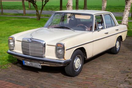 Mercedes-Benz 200 99.999 km 2.500 &euro; Hille 32479