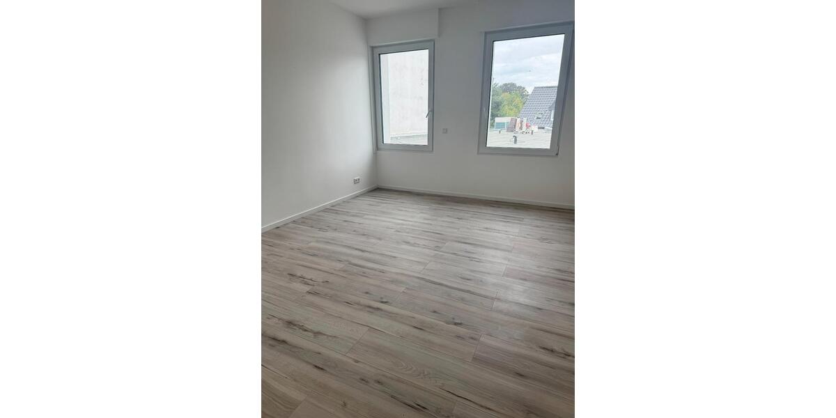 Etagenwohnung Bünde - 3 Zimmer, 118 m&sup2;, 1.000&euro; | Angebot:24542913