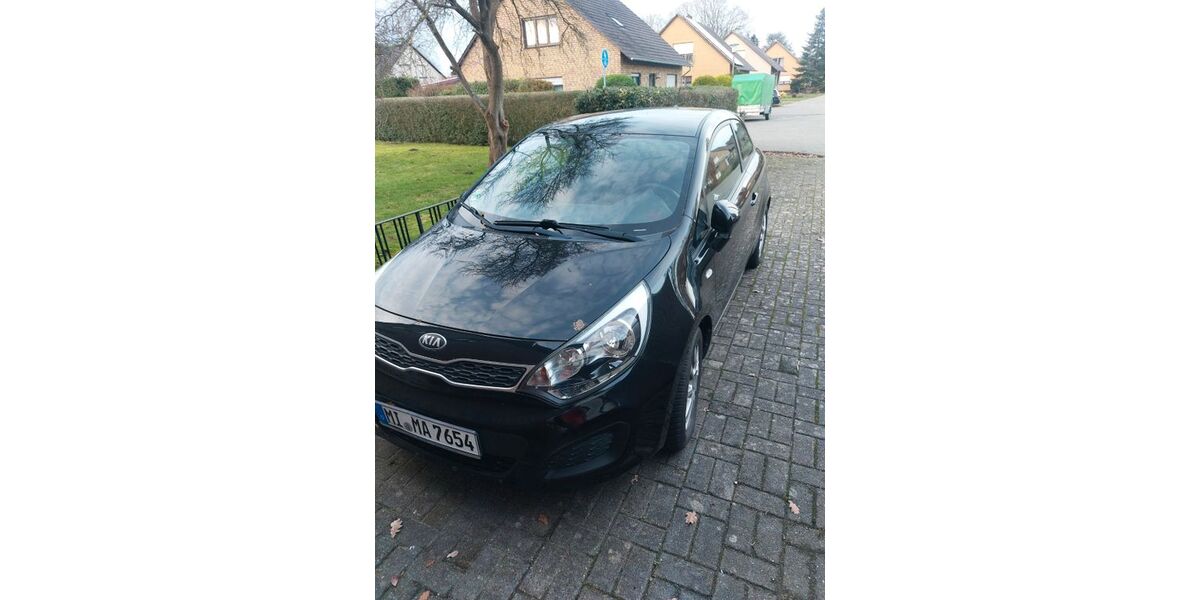 Kia Rio 101.000 km 4.800 &euro; Espelkamp 32339
