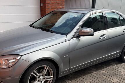 Mercedes-Benz C 180 225.000 km 7.800 &euro; Lemgo 32657