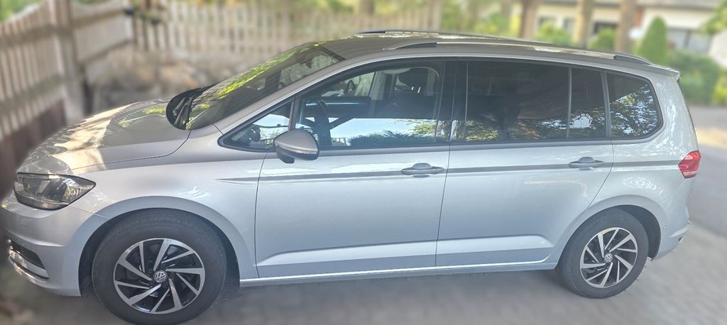 VW Touran 206.000 km 13.500 &euro; Kirchlengern 32278