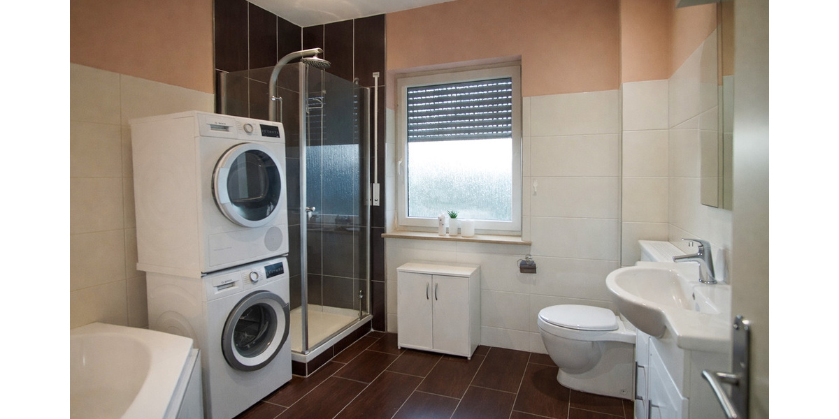 Mehrfamilien- oder Mehrgenerationenhaus mit 3 Wohneinheiten - Mehrfamilienhaus, Wohnhaus Lübbecke | Angebot:25892084