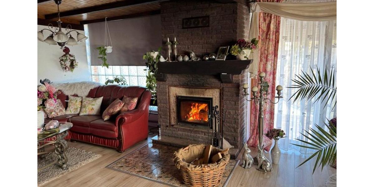 Doppelhaushälfte Extertal - 7 Zimmer, 190 m&sup2;, 199.000&euro; | Angebot:24848286