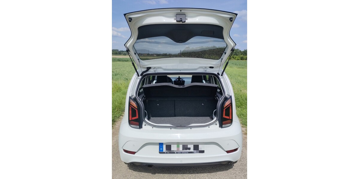 VW UP 64.860 km 11.250 &euro; Lübbecke 32312