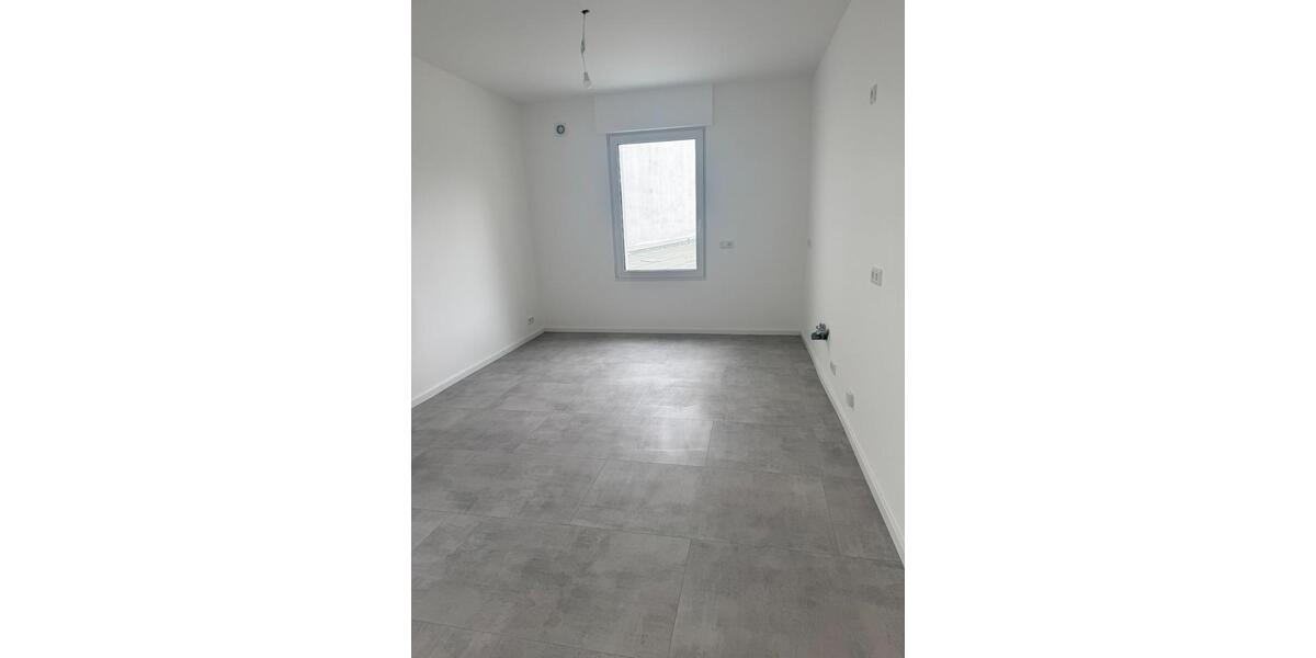 Etagenwohnung Bünde - 3 Zimmer, 118 m&sup2;, 1.000&euro; | Angebot:24542913