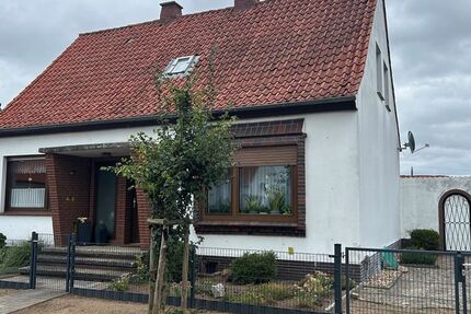 Gepflegte Immobilie mit großzügigen Nebenflächen, Garten und Ausbaureserve - Haus Uchte | Angebot:27323567