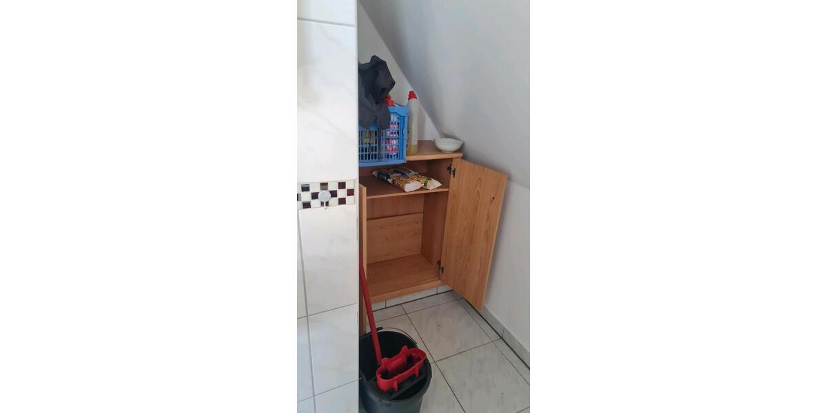 Dachgeschoßwohnung Dörentrup - 2 Zimmer, 45 m&sup2;, 450&euro; | Angebot:25098739