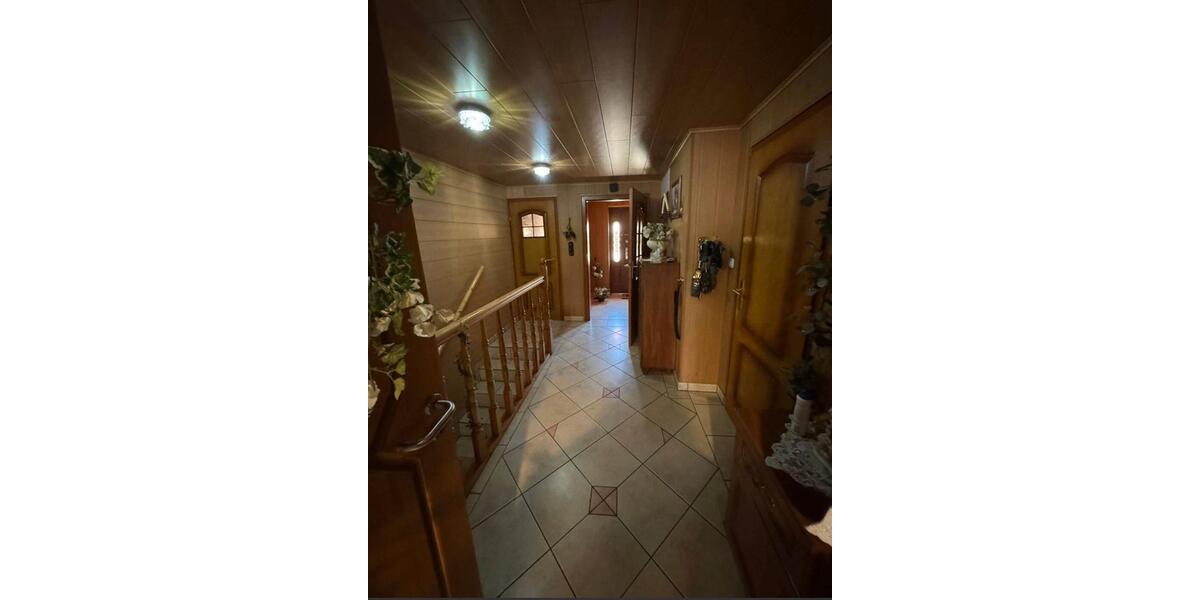 Doppelhaushälfte Extertal - 7 Zimmer, 190 m&sup2;, 199.000&euro; | Angebot:24848286