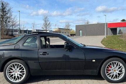 Porsche 944 86.533 km 14.900 &euro; Lemgo 32657