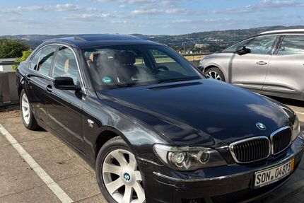 BMW 740 240.000 km 3.990 &euro; Lemgo 32657