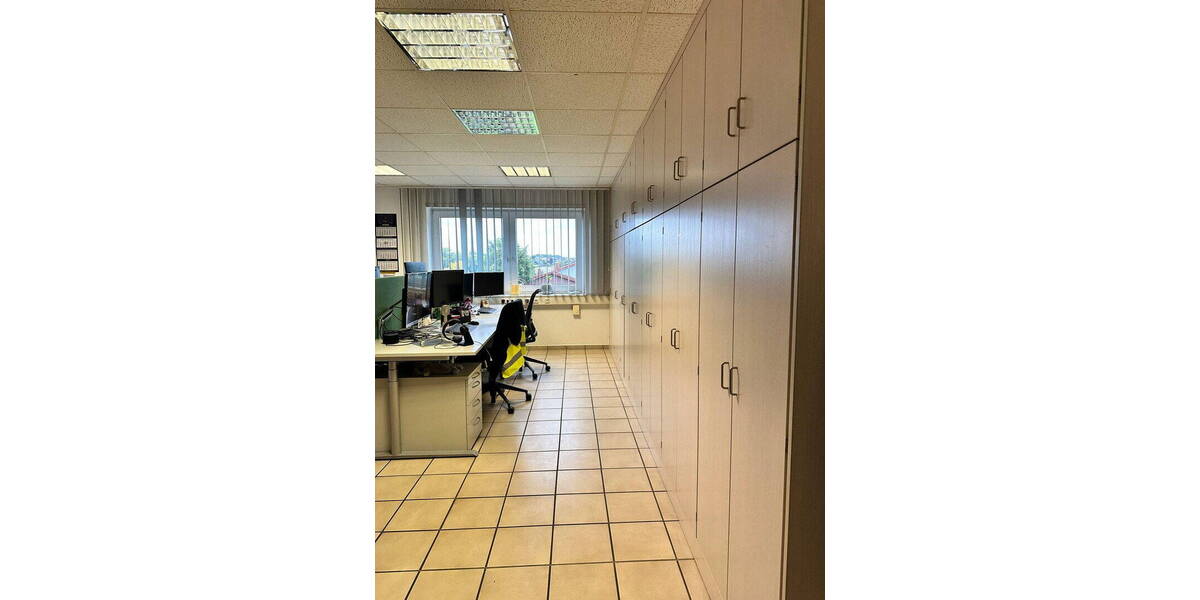 Gewerbeobjekt Kirchlengern Häver - 2.700&euro; | Angebot:26730919