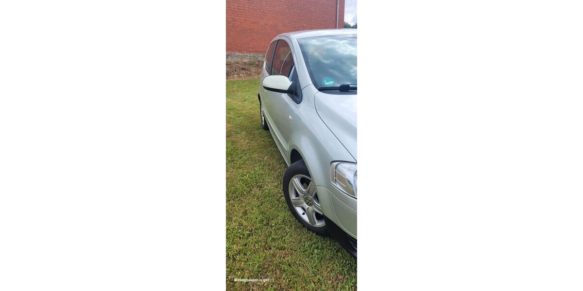 VW Fox 117.500 km 2.600 &euro; Bünde 32257