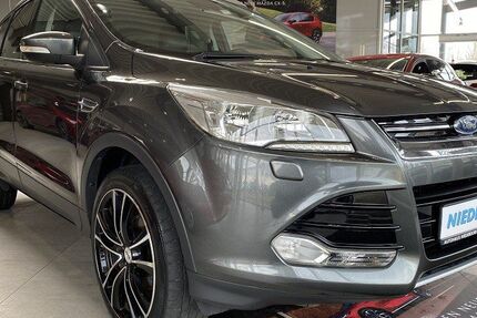 Ford Kuga 89.900 km 11.400 &euro; Rinteln 31737