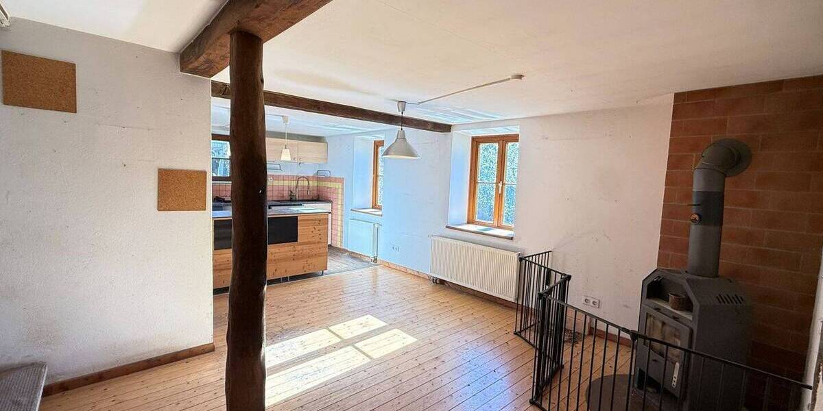 Einfamilienhaus Extertal Schönhagen - 5 Zimmer, 150 m&sup2;, 195.000&euro; | Angebot:25684956