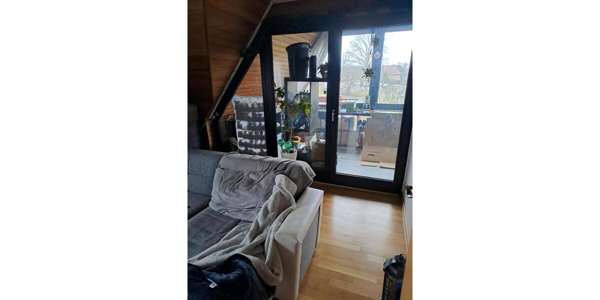 Etagenwohnung Löhne - 2 Zimmer, 75 m&sup2;, 400&euro; | Angebot:25632981