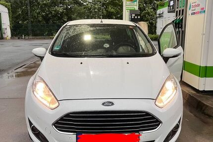 Ford Fiesta 148.000 km 6.500 &euro; Espelkamp 32339