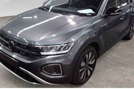 VW T-Roc 24.895 km 22.690 &euro; Lemgo 32657